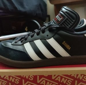 Adidas Samba Classic Men's Sneakers